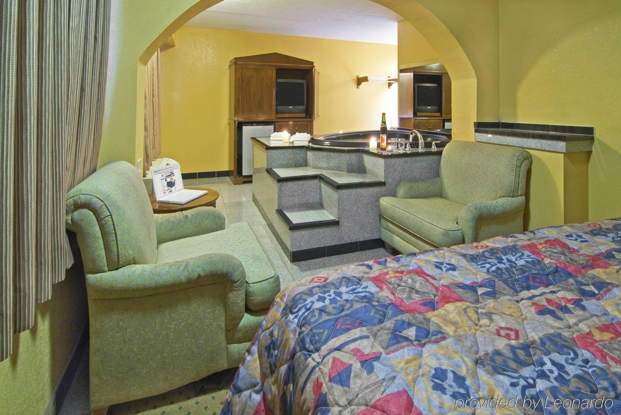 Americas Best Value Inn And Suites Little Rock Quarto foto